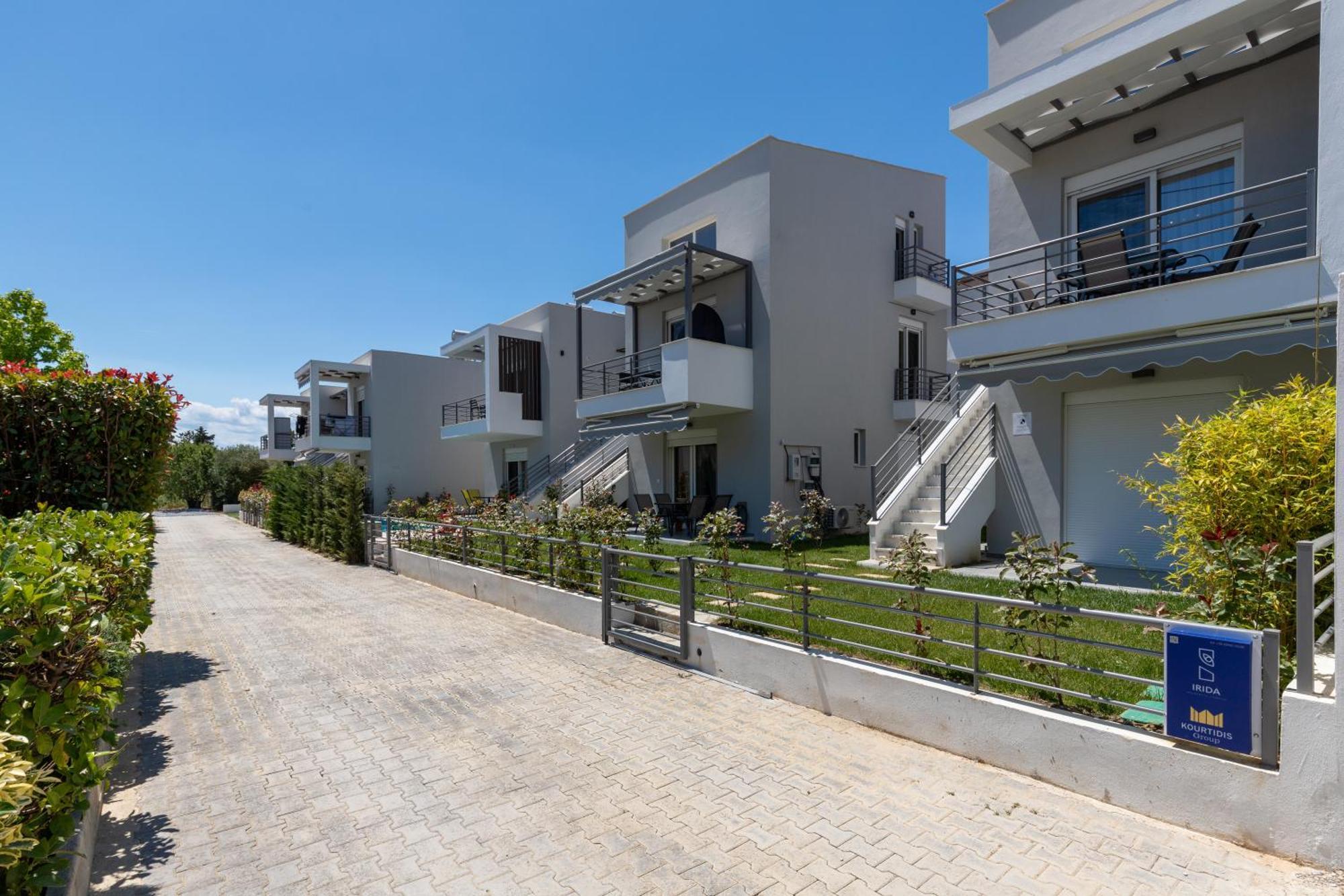 Kleoniki & Irida Residential Complexes Apartment Ofrínion Exterior foto